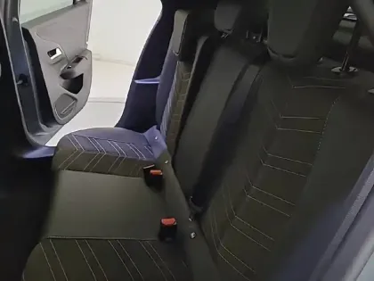 Photo 11 Opel Corsa  Electrique 156 ch & Batterie 51 kWh