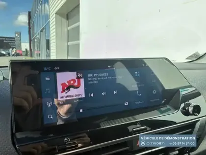 Photo 34 Citroën C4 e- 136 ch Automatique