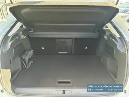 Photo 38 Citroën C4 e- 136 ch Automatique