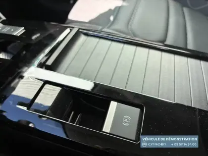 Photo 61 Citroën C4 e- 136 ch Automatique