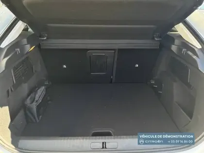 Photo 29 Citroën C4 e- 136 ch Automatique