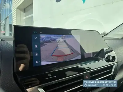 Photo 37 Citroën C4 e- 136 ch Automatique