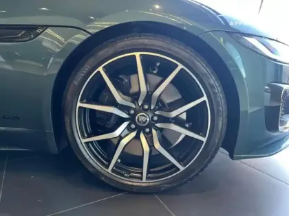 Photo 14 Jaguar F-Type Gén. I Ph3 R75 2