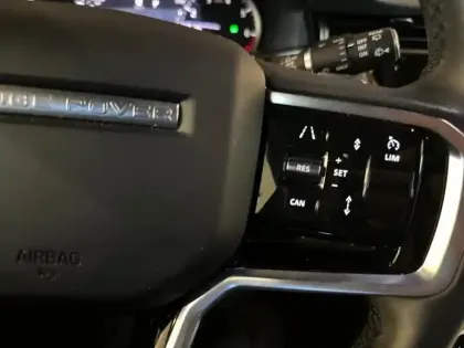 Photo 28 Land rover Range Rover Evoque  1.5 P300e 309ch Dynamic SE