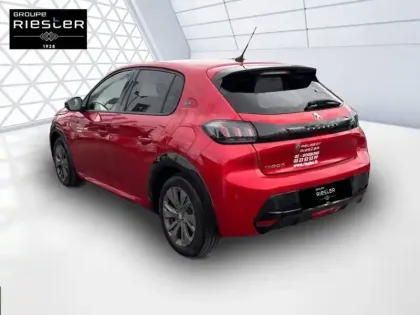 Photo 46 Peugeot 208  Electrique 50 kWh 136ch