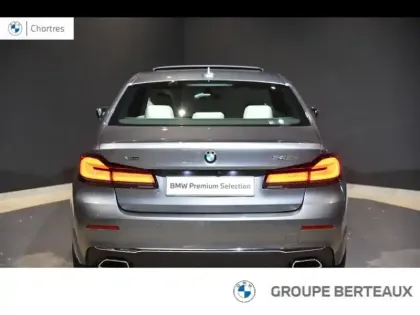 Photo 16 BMW Serie 5 Série 5 545eA xDrive 394ch Luxury Steptronic