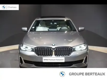 Photo 17 BMW Serie 5 Série 5 545eA xDrive 394ch Luxury Steptronic