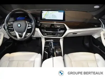 Photo 19 BMW Serie 5 Série 5 545eA xDrive 394ch Luxury Steptronic