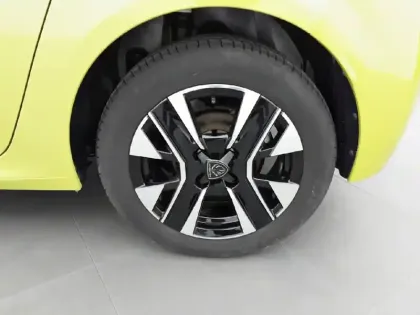 Photo 39 Peugeot 208  PureTech 100 S&S BVM6