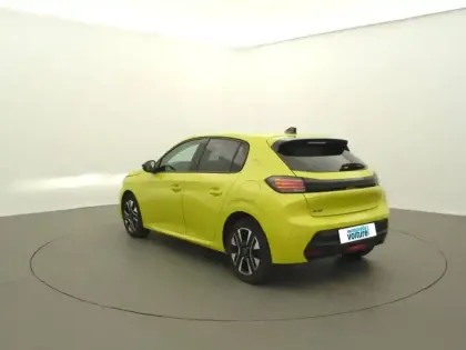 Photo 33 Peugeot 208  PureTech 100 S&S BVM6