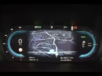 Photo 25 Volvo Ex40  Single Extended Range 252ch Plus