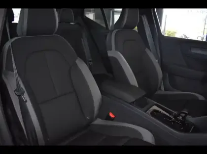 Photo 22 Volvo Ex40  Single Extended Range 252ch Plus