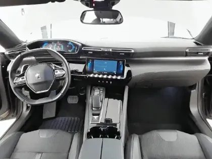 Photo 7 Peugeot 508  SW Hybrid 225 e-EAT8