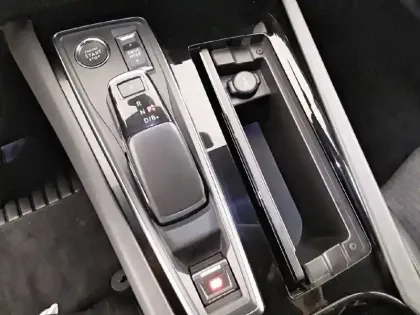 Photo 15 Peugeot 508  SW Hybrid 225 e-EAT8