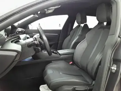 Photo 8 Peugeot 508  SW Hybrid 225 e-EAT8