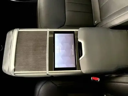 Photo 29 Land rover Range Rover  LWB P440e PHEV AWD