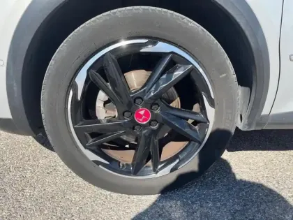 Photo 14 DS DS 7 DS7 Crossback BlueHDi 130 EAT8 Performance Line+