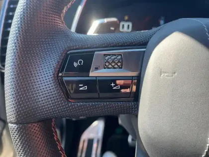 Photo 18 DS DS 7 DS7 Crossback BlueHDi 130 EAT8 Performance Line+