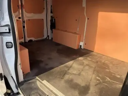 Photo 11 Ford Custom Gén. II Ph1 Trend 1