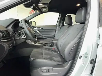 Photo 7 Mitsubishi Eclipse  Cross 2.4 MIVEC PHEV Twin Motor 4WD
