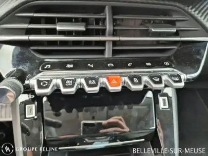 Photo 11 Peugeot 208  e- 136ch Allure Pack