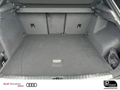Photo 27 Audi Q3  45 TFSIe 245 ch S tronic 6