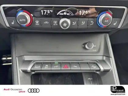 Photo 31 Audi Q3  45 TFSIe 245 ch S tronic 6