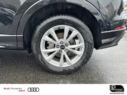 Photo 26 Audi Q3  45 TFSIe 245 ch S tronic 6