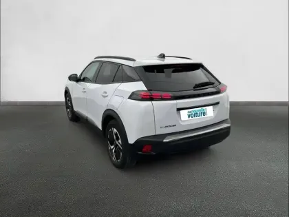 Photo 26 Peugeot 2008  Electrique 54 kWh 156 ch