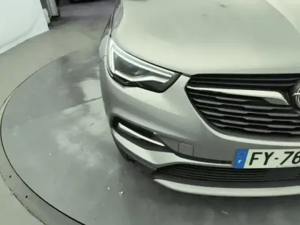 Photo 13 Opel Grandland X  Hybrid 225 ch BVA8 Edition