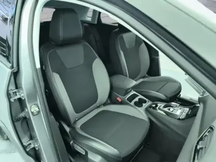 Photo 8 Opel Grandland X  Hybrid 225 ch BVA8 Edition
