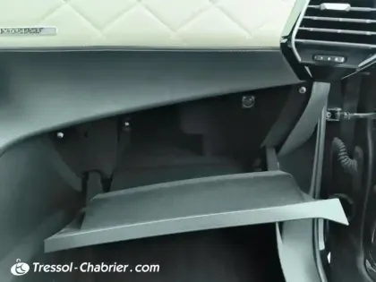 Photo 29 DS DS 7 DS7 Crossback Hybride E-Tense 225 EAT8 Grand Chic