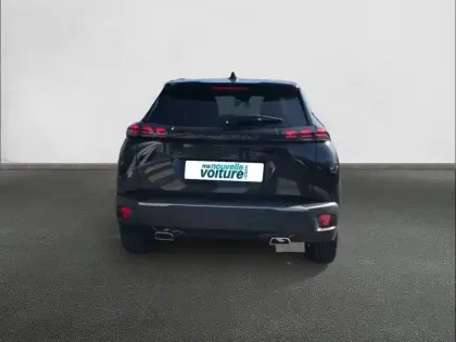 Photo 24 Peugeot 2008  Hybrid 136 e-DCS6