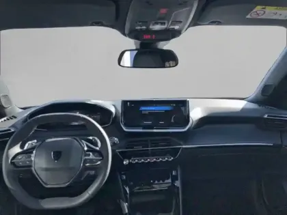 Photo 27 Peugeot 2008  Hybrid 136 e-DCS6