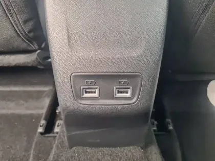 Photo 39 Peugeot 208  Electrique 50 kWh 136ch