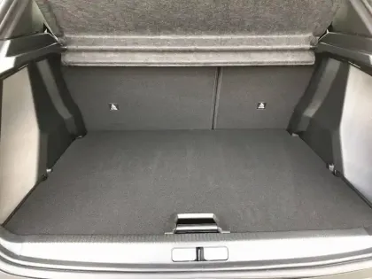 Photo 25 Peugeot 2008  Hybrid 136 e-DCS6