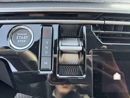 Photo 13 Peugeot 3008  Hybrid 136 e-DCS6