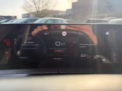 Photo 9 Peugeot 3008  Hybrid 136 e-DCS6