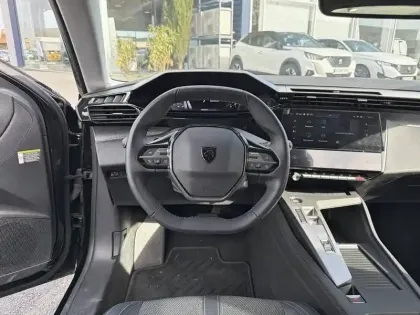 Photo 8 Peugeot 308  SW BlueHDi 130ch S&S EAT8