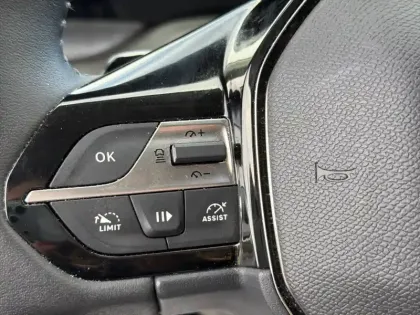 Photo 14 Peugeot 308  SW BlueHDi 130ch S&S EAT8