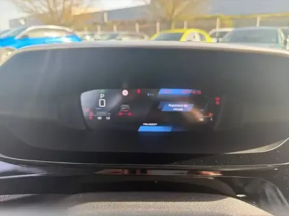 Photo 9 Peugeot 308  SW BlueHDi 130ch S&S EAT8