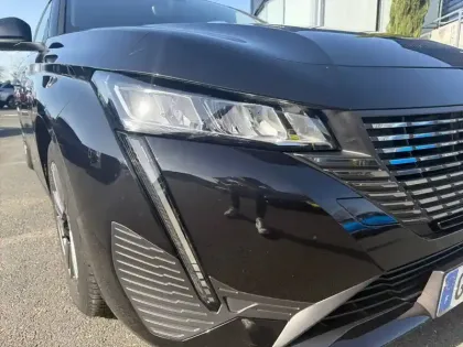 Photo 15 Peugeot 308  SW BlueHDi 130ch S&S EAT8