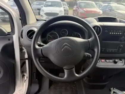 Photo 17 Citroën Berlingo  M Electric Club