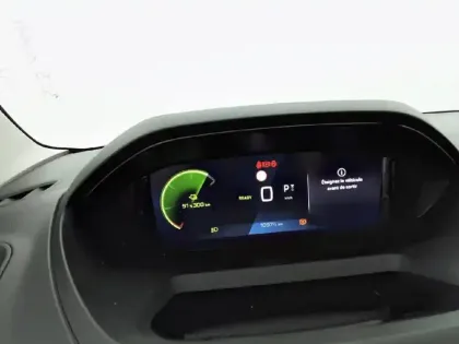 Photo 39 Peugeot Partner E- FOURGON M 800 KG 136 CH BATTERIE 51 KWH
