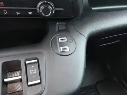 Photo 22 Peugeot Partner E- FOURGON M 800 KG 136 CH BATTERIE 51 KWH