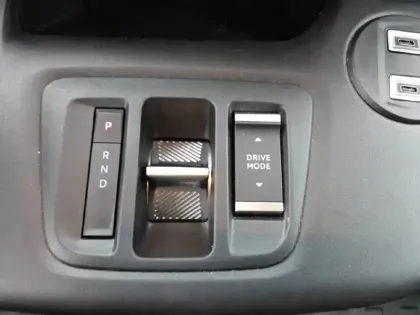 Photo 13 Peugeot Partner E- FOURGON M 800 KG 136 CH BATTERIE 51 KWH