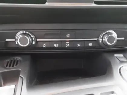 Photo 23 Peugeot Partner E- FOURGON M 800 KG 136 CH BATTERIE 51 KWH