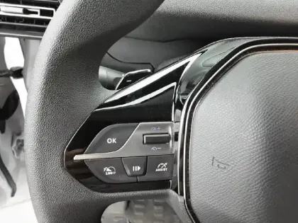 Photo 20 Peugeot Partner E- FOURGON M 800 KG 136 CH BATTERIE 51 KWH