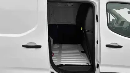 Photo 79 Peugeot Partner E- FOURGON M 800 KG 136 CH BATTERIE 51 KWH