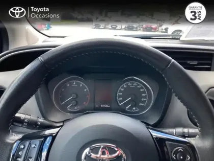 Photo 12 Toyota Yaris  110 VVT-i France Connect 5p RC19
